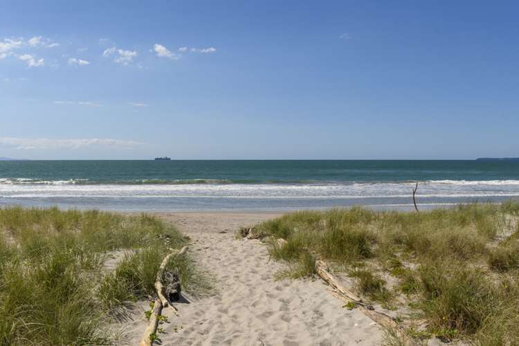 672 Papamoa Beach Road Papamoa_18