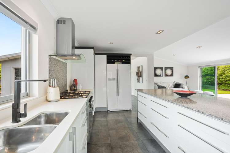 11 Otupoa Way Paraparaumu_6