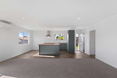 67 Middlebrook Court_4