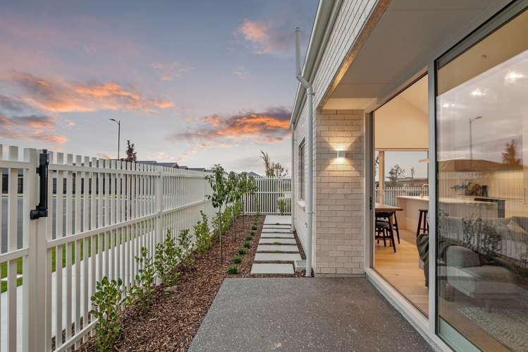 1 and 3 Shrubbery Lane Rolleston_19