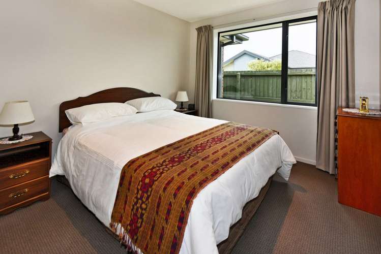 40 Reka Street Parklands_16