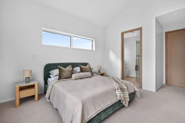 2/46 Cuba Street Petone_25