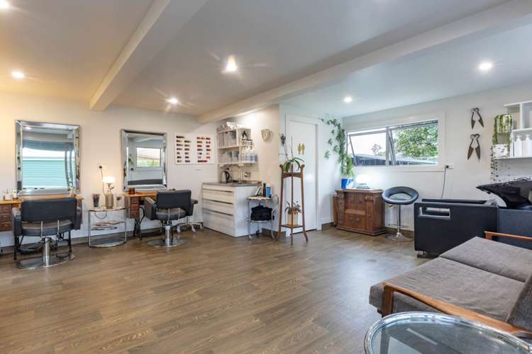 4 Kay Drive Blockhouse Bay_13