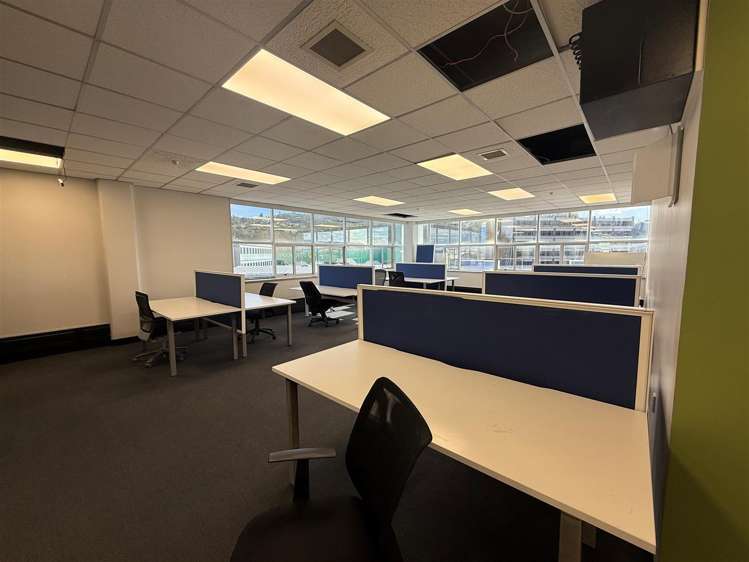 Level 2, Suite 3, 29 Waterloo Road Lower Hutt_12