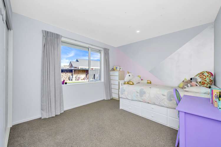 9 Dundee Close Darfield_16