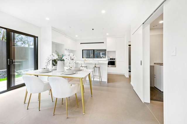 LOTS 3,4,5/11 Rene Place Sunnyhills_4