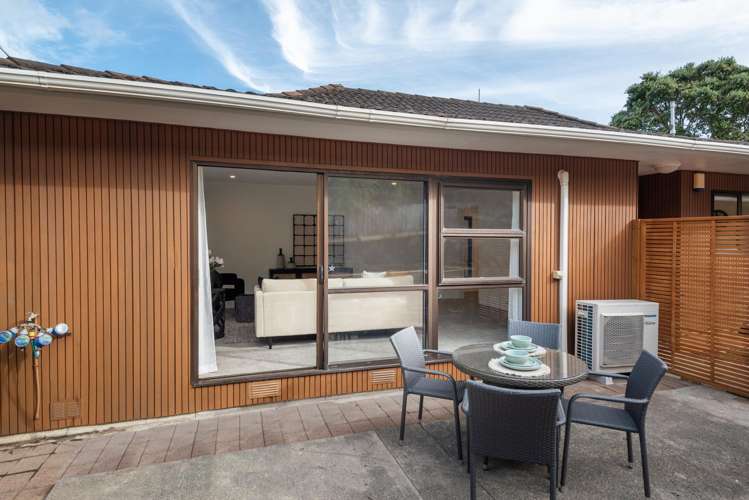 2/7 Tallington Crescent Torbay_5