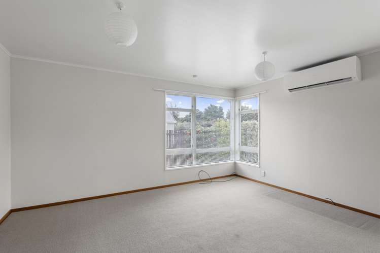 1/11 Celia Street Redcliffs_4