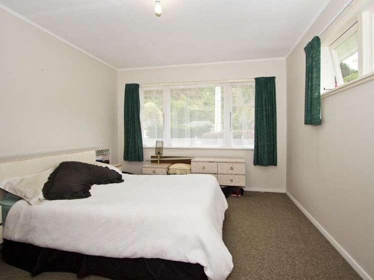 117 Hine Road Wainuiomata_9