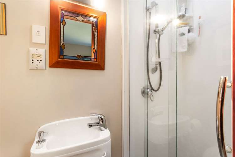 11 Payling Lane Mairehau_11