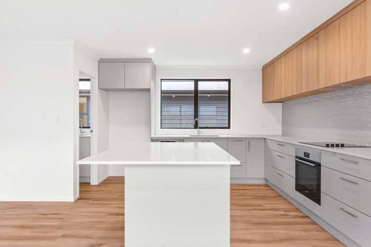 16 Patty Lane Patumahoe_6