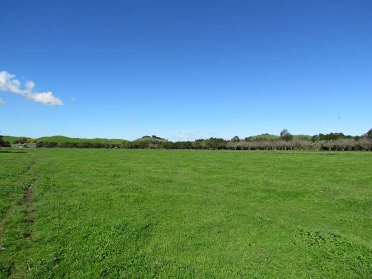 749 Swamp Road Puketapu_7