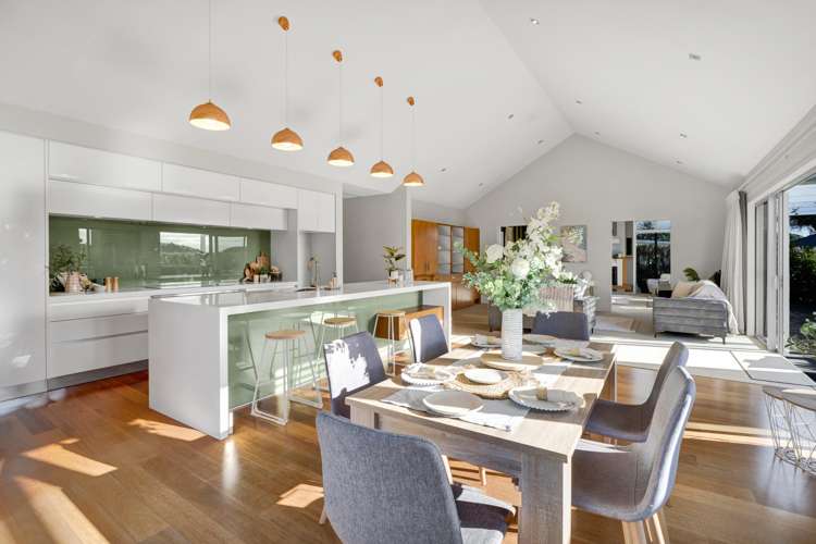 1 Gleneagles Way Waiwhakaiho_6