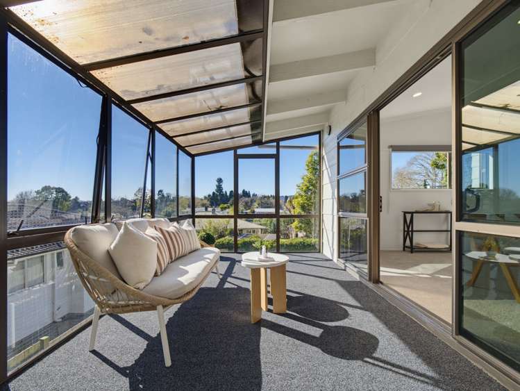 22 Alastair Avenue Owhata_11