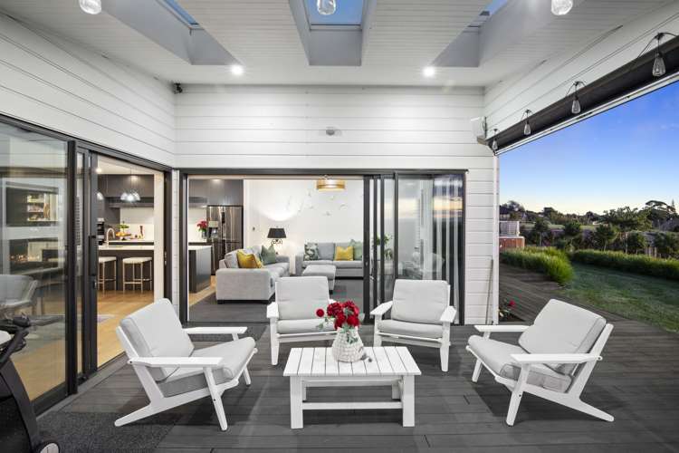 19 Lawrence Carter Drive Bombay_19