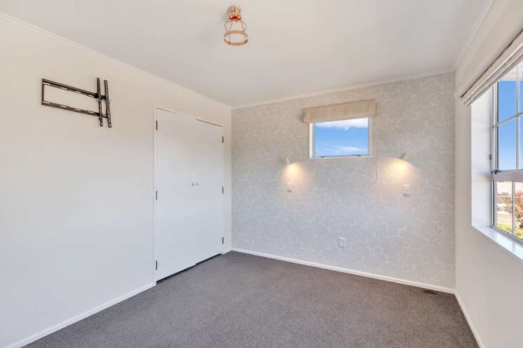 6 Higgin Place Feilding_19