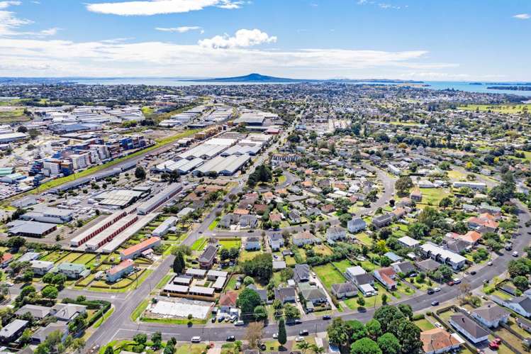 3 Court Crescent Panmure_13