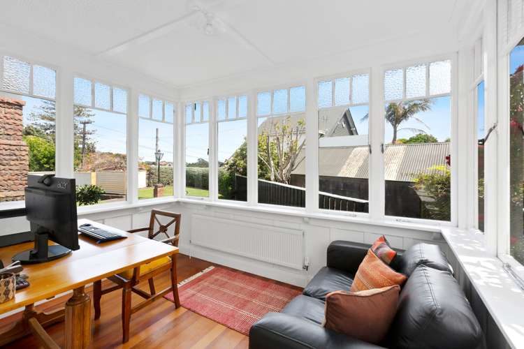 45 Cameron Street New Plymouth Central_9