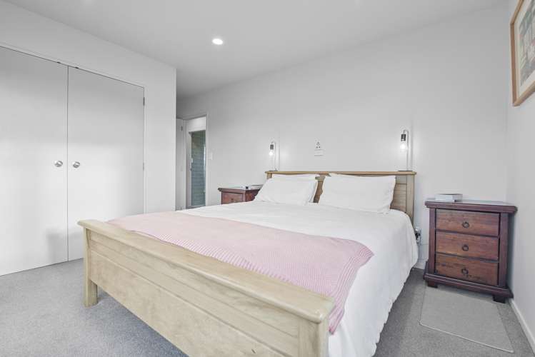 66a Browns Bay Road Rothesay Bay_12