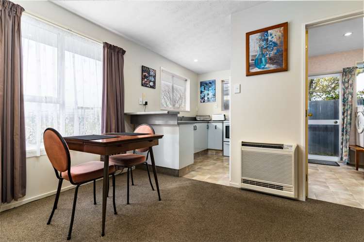 2/62 Moffett Street Islington_6