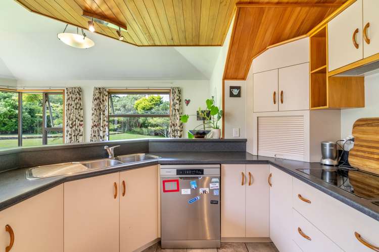 43 Raeburn Avenue Otatara_10