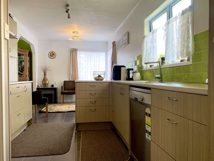 12 Papa Place Birkdale_3