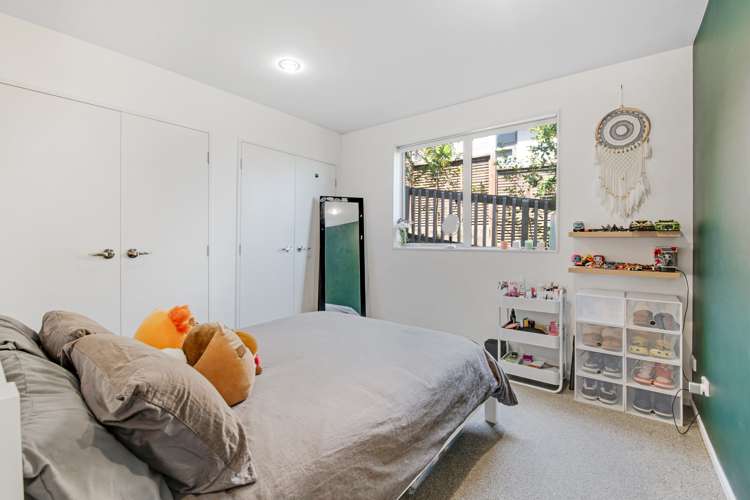 135 Alec Craig Way Gulf Harbour_10