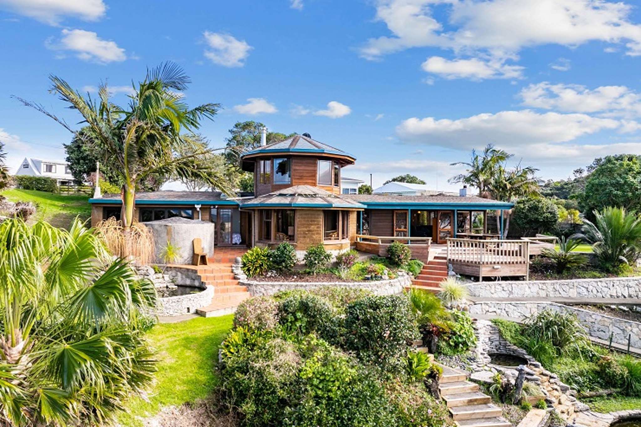 Surf life-saving legend’s beach ‘sanctuary’ for sale