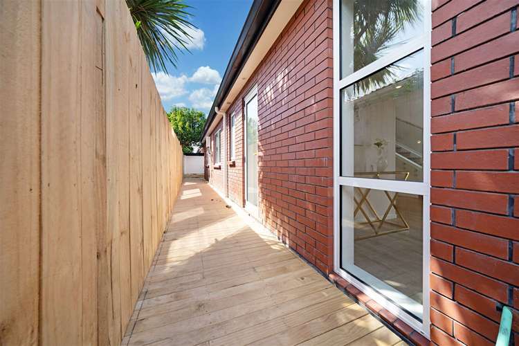 5 Dawnhaven Drive Te Atatu Peninsula_20