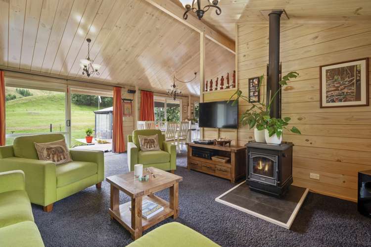 18 Hurunui Lane Kinloch_11