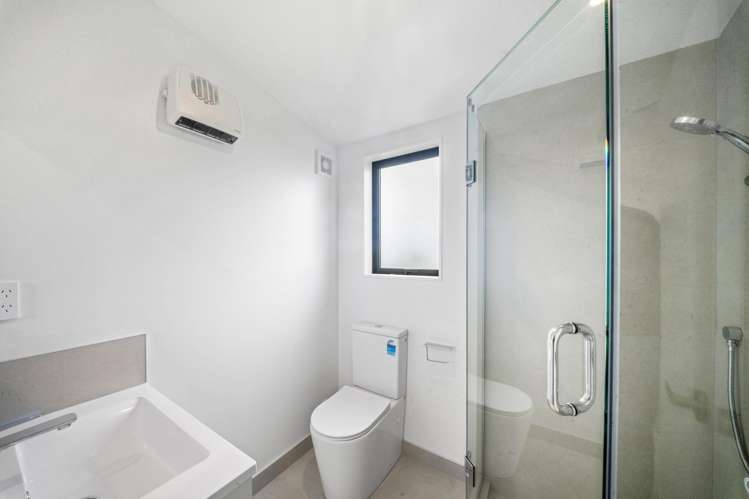 7/63 Gloria Avenue Te Atatu Peninsula_6