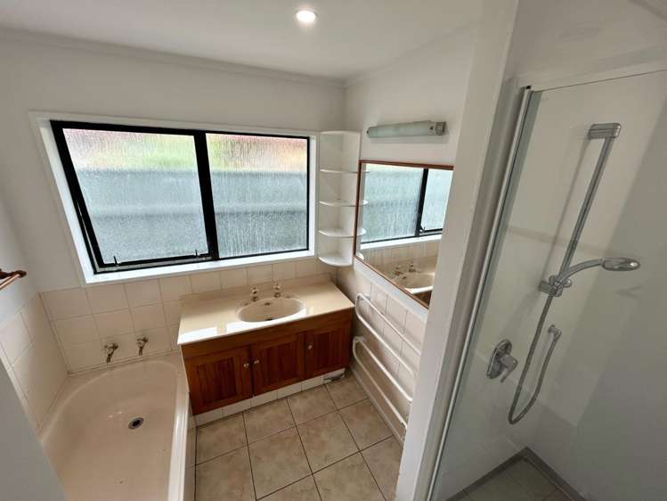158 Amberley Avenue 10923_2
