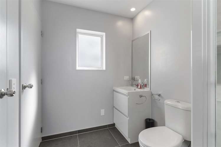 43 Tribute Loop Takanini_14