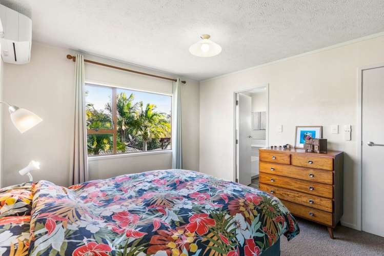 2/66 Waiau Street Torbay_5
