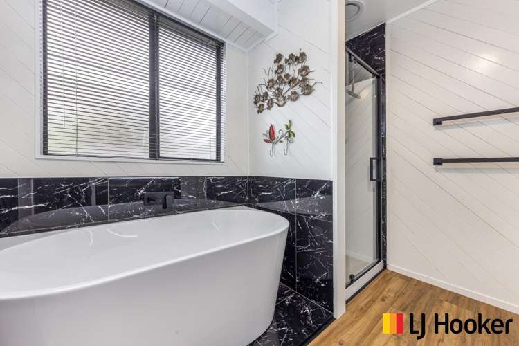 189 Carnoustie Drive Wattle Downs_16