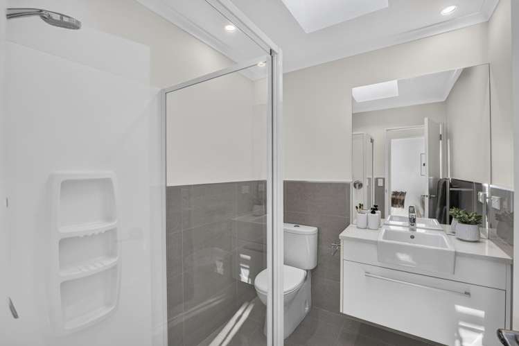 11A Fynes Avenue Stonefields_12
