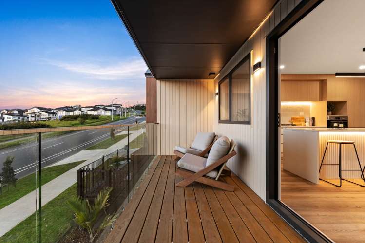 242E West Hoe Heights Orewa_35