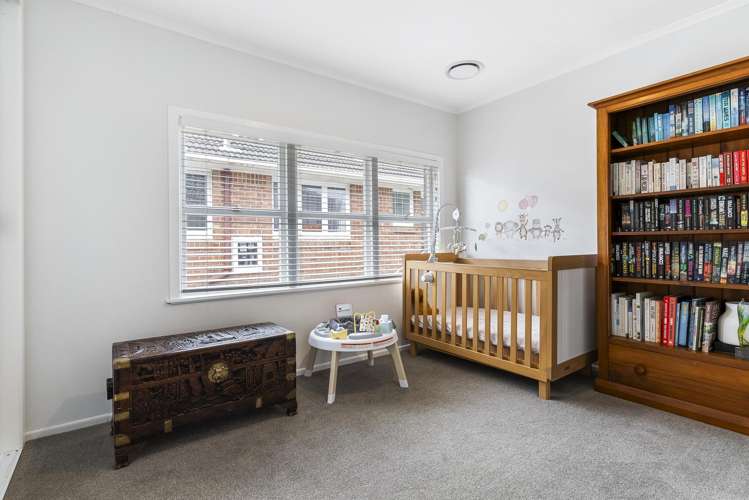 14 Tui Glen Road Birkenhead_15