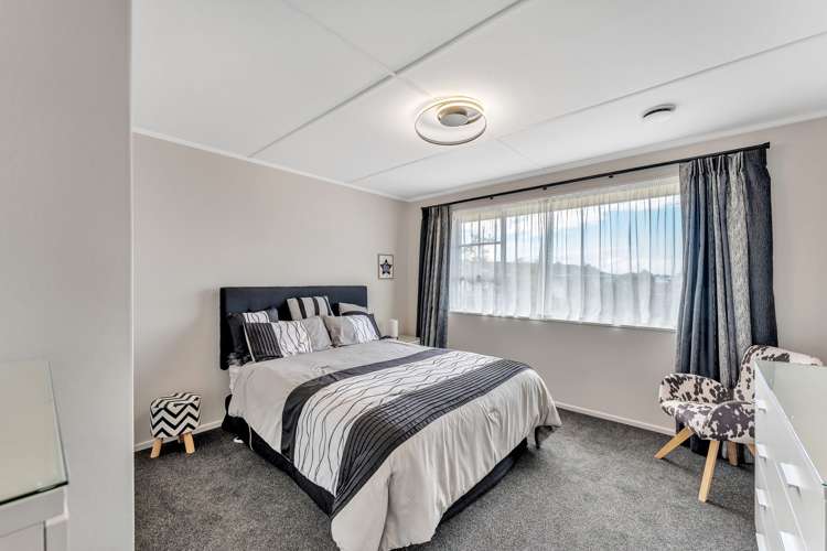 1/3 Rata Place Glenwood_6