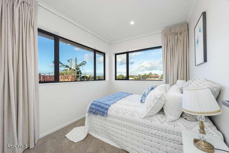 57 Taioma Crescent Te Atatu Peninsula_11