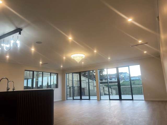 9 Crows Road Swanson_3