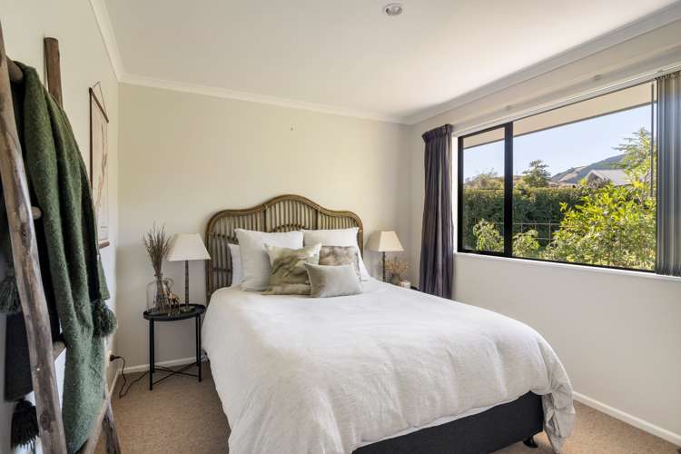 23 Kingsford Drive Stoke_9