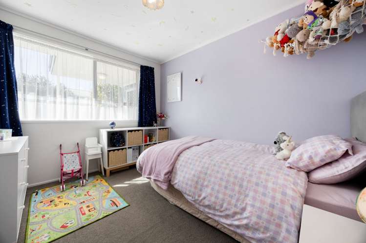 26 Dalton Crescent Dinsdale_10