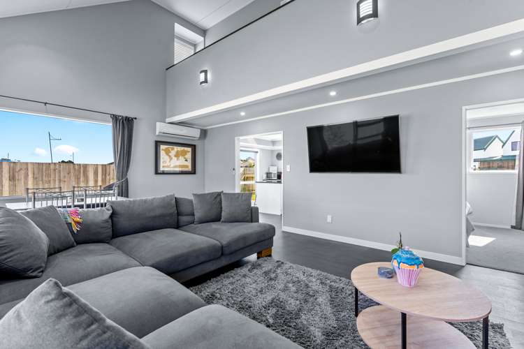 2/96 Racecourse Road Waiuku_6