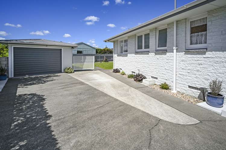 405 Nottingley Road Frimley_13