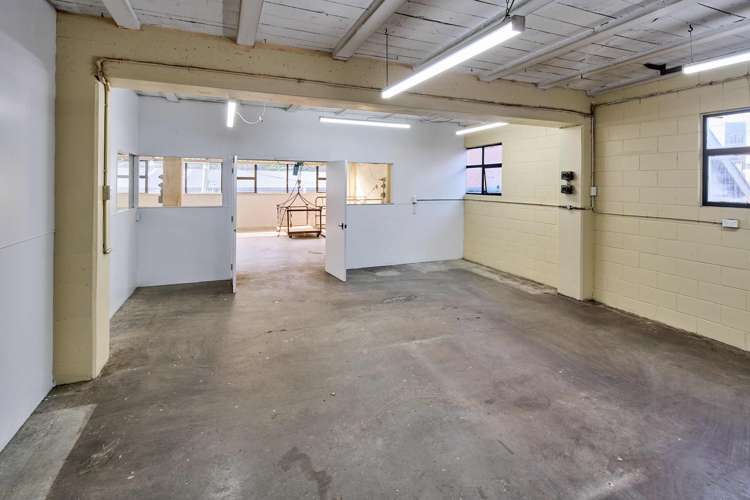 17 Hugh Street Mt Cook_8