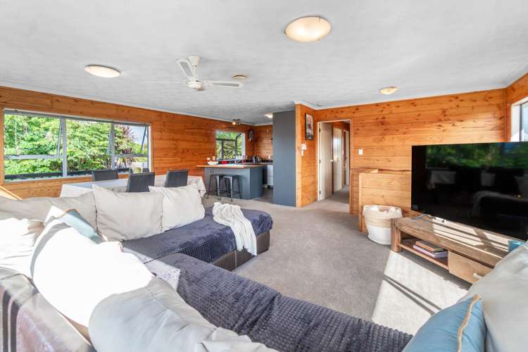 2/3 Clarks Beach Road Clarks Beach_4