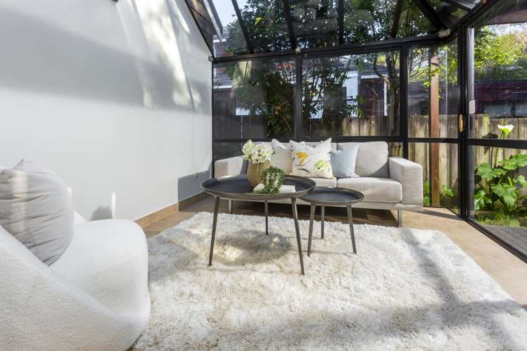2/32 Centorian Drive Windsor Park_7