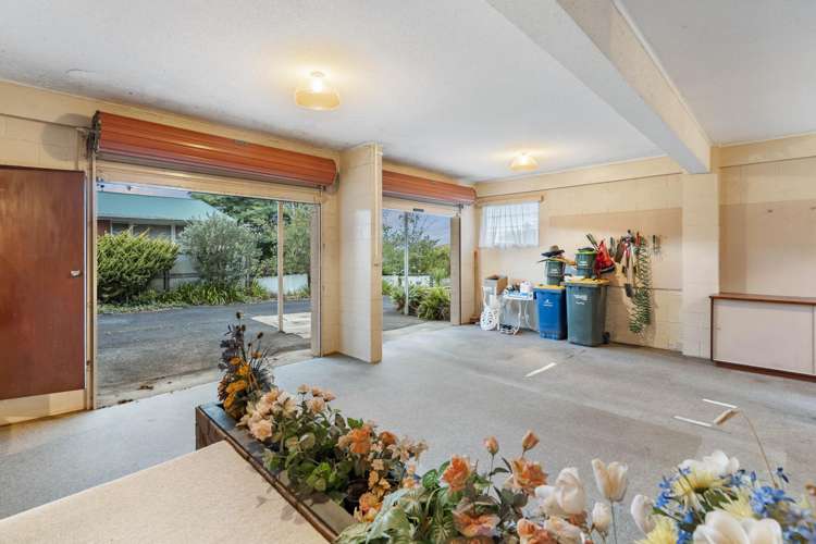 32 Triangle Road Massey_25