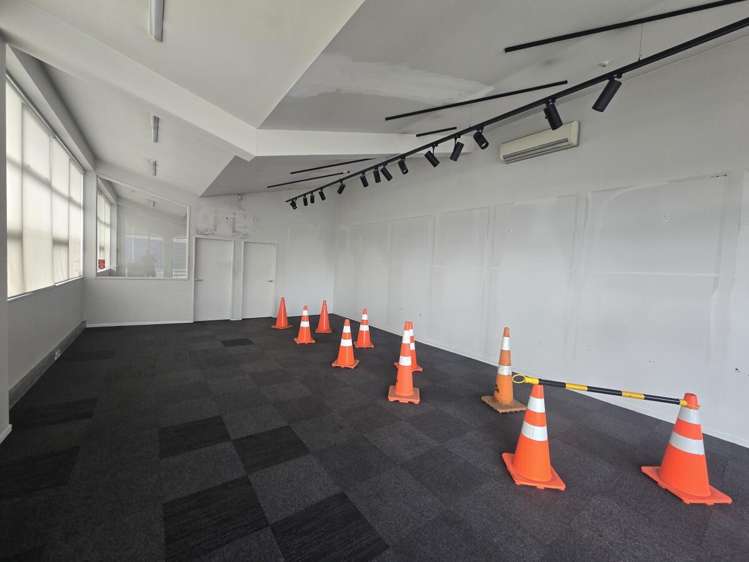 160 Gracefield Road Seaview_7